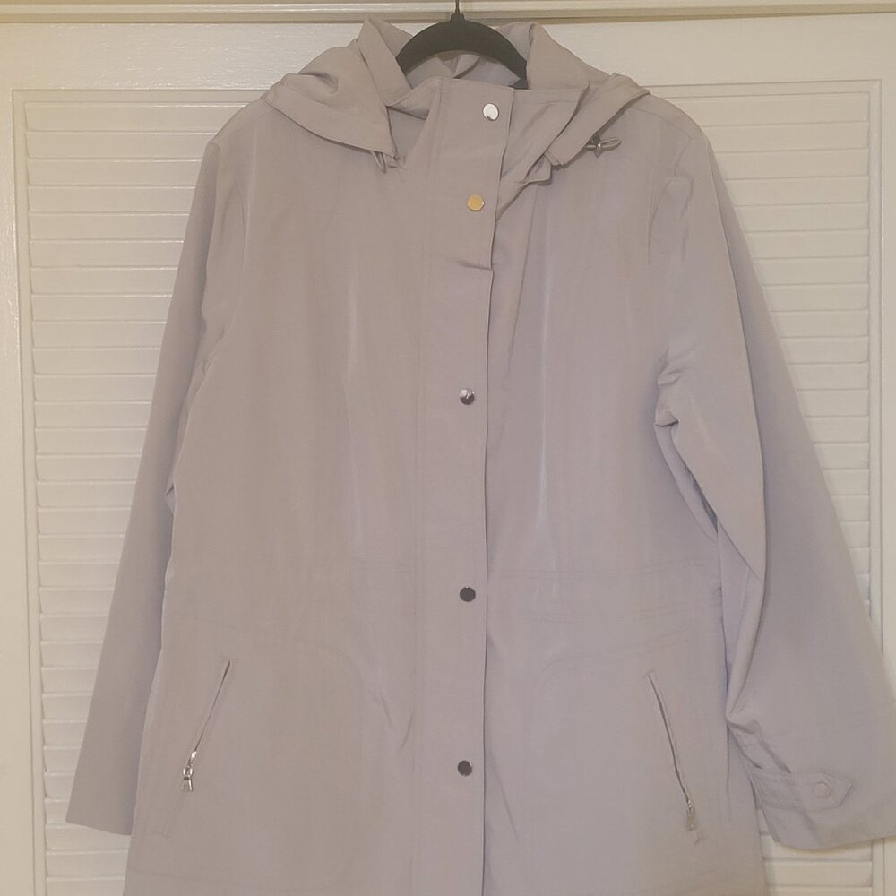 London Fog Collection Rain Lined Jacket. Size XL.Color Beige. Same Day Shipping.